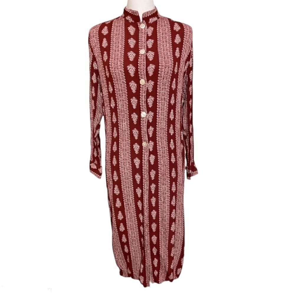 Boho burgundy paisley patterned slit side shirt tunic